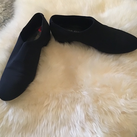 Opening Ceremony Black Neoprene flat size 36 - Picture 1 of 2